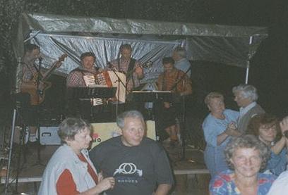 ..\Bilder fr Chronik\1997 - Gartenfest.jpg