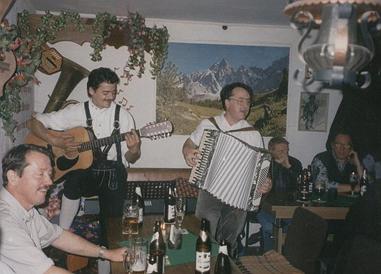 ..\Bilder fr Chronik\1996 - Feier.jpg
